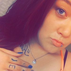 Meet your Posher, Arielle